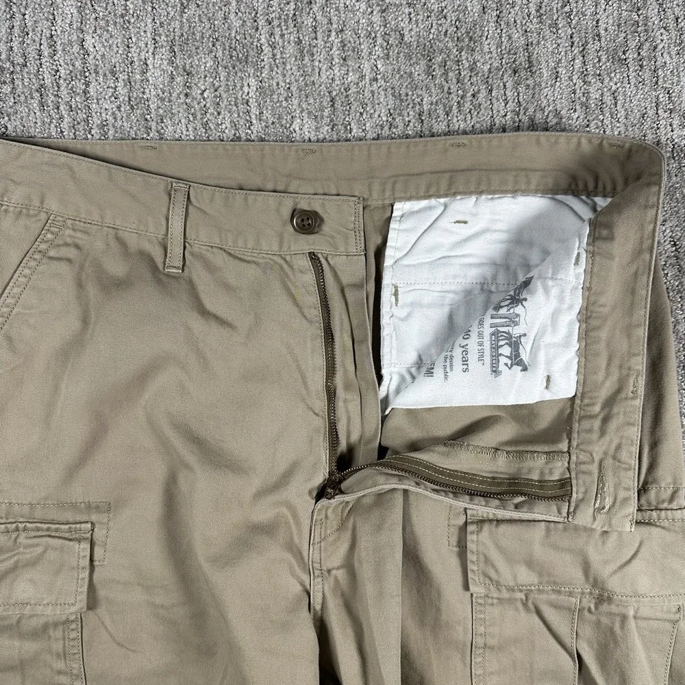 Levis Cargo Shorts Mens 38 Khaki Tan‎ 100% Cotton Multi Pocket Casual